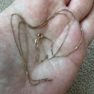 SOLD14K Yellow Gold Chain Necklace